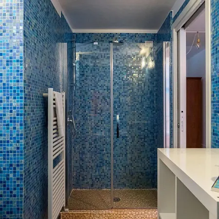 The Rent - Spacious With Balcony In Viale Monza Apartment *
